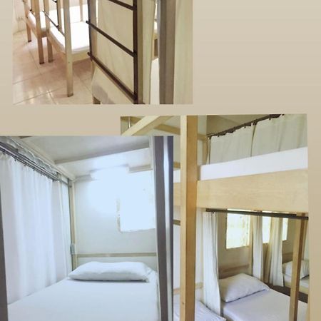 1 River Central Hostel Makati City Extérieur photo